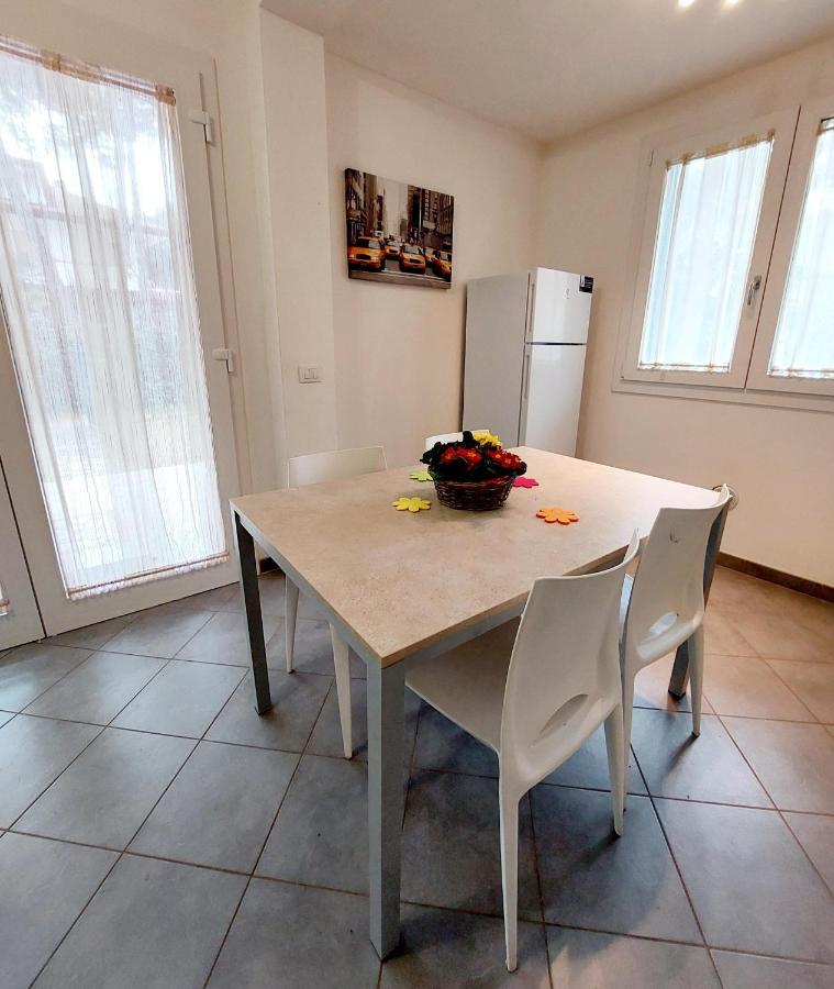 Villette Susanna Lignano Sabbiadoro Extérieur photo